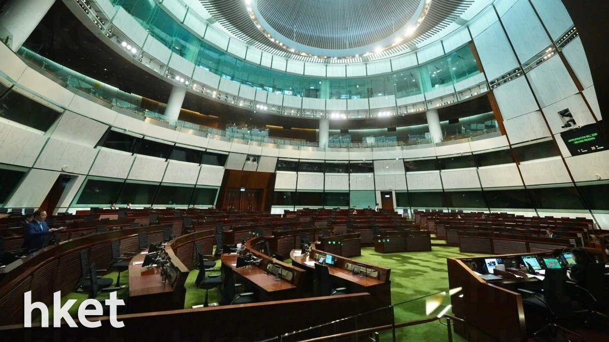 財政預算案2026|管浩鳴關注政府「發債當收入」做法 強調外匯基金非「豬仔錢甖」應慎用
